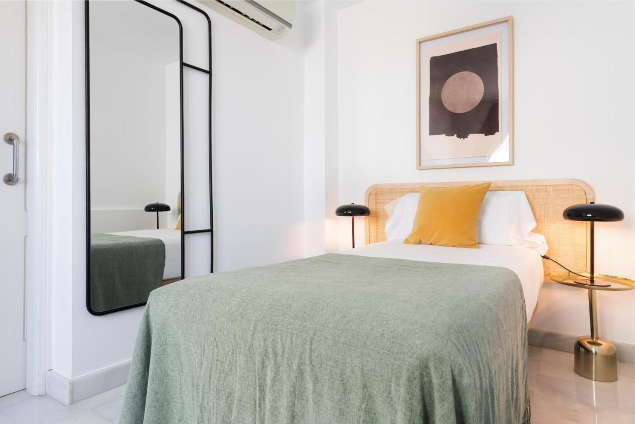 Suites Maestranza - Refinadores By Magno Apartments Seville Exterior photo
